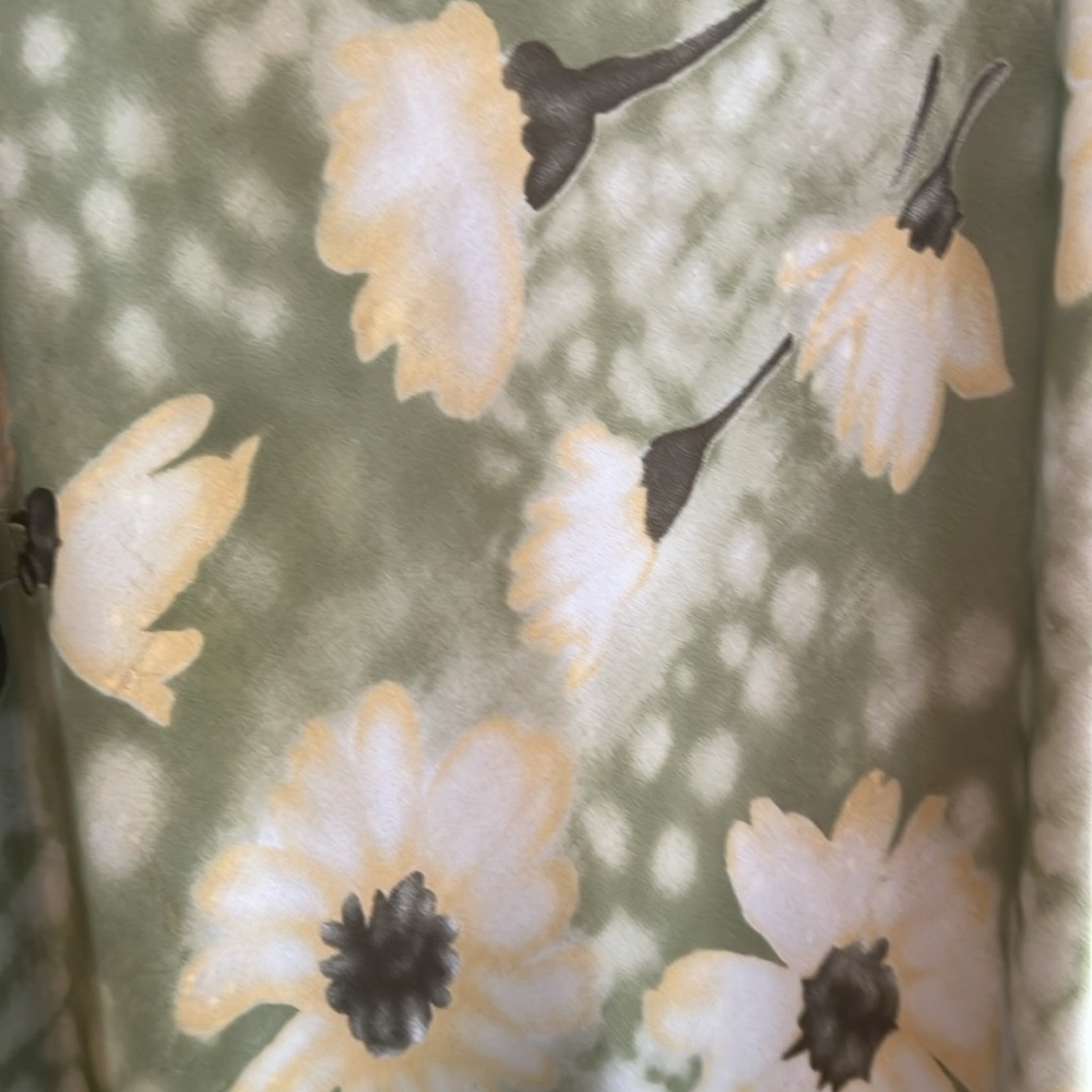 SOPHISTICATES BY JONATHAN MARTIN Daisy Floral Midi Skirt - Picture 3 of 7